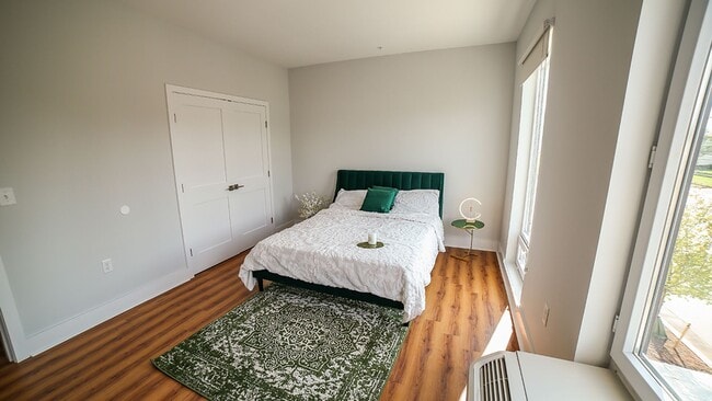 Photo - citivillage @ st. georges ave