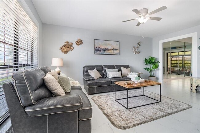 Photo - 146 Clyburn Way W