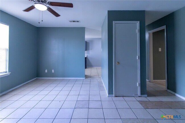 Photo - 1601 Benttree Dr Unit A