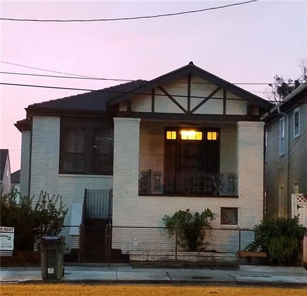 Building Photo - 1926 Louisiana Ave