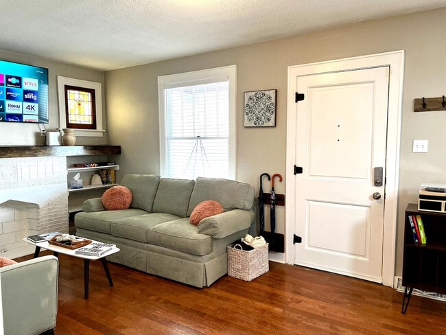 Photo - 1509 Clark St Unit SI ID1472869P