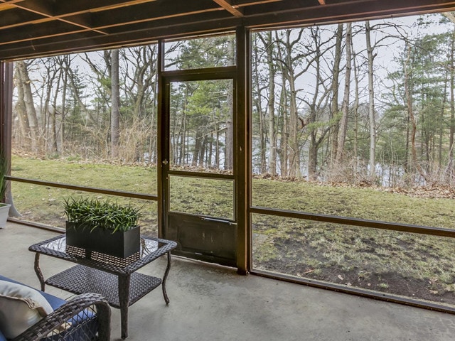 Patio - Lake Forest Apartment Homes