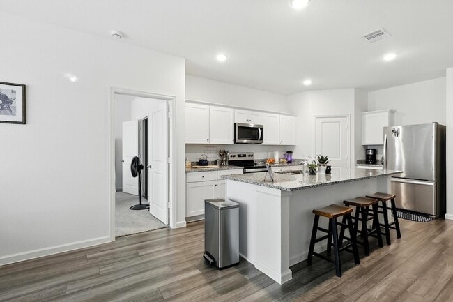 Photo - 5830 Capri Frst Dr