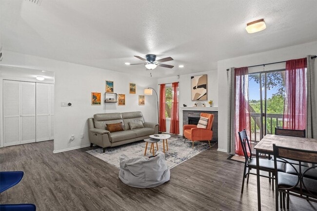 Photo - 4500 E Oltorf St Unit D410