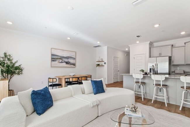 Building Photo - 4246 Lost Bay Dr Unit SI ID1541221P
