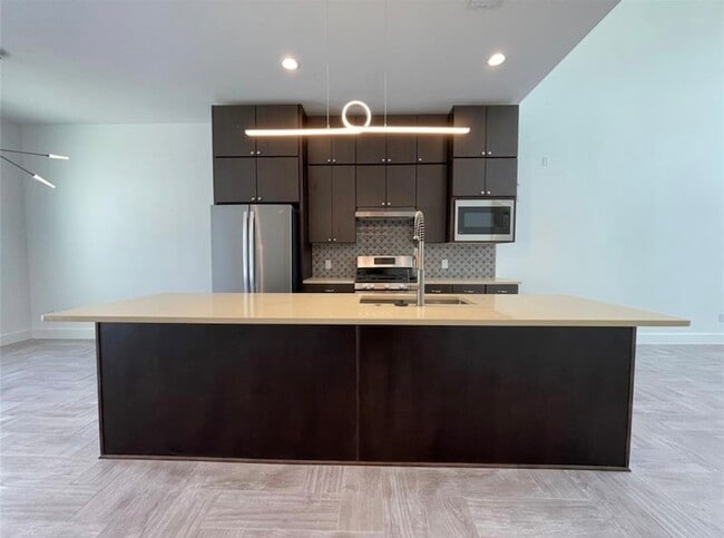 Photo - 1703 Cedrocanna Ln