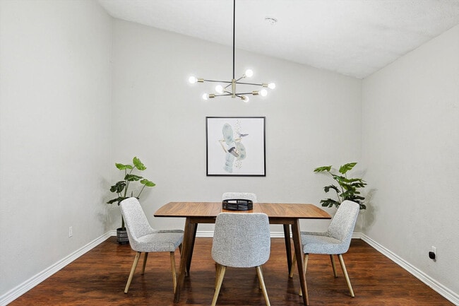 Photo - 1113 Cherokee Trail Unit ID1019643P