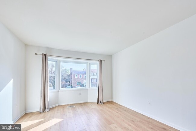 Photo - 5 Briarstone Ln