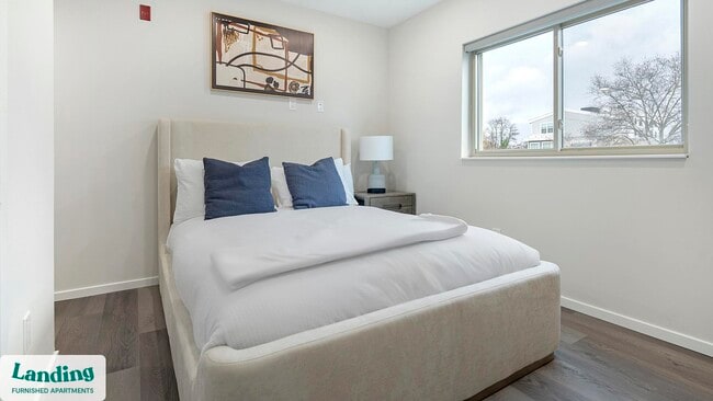 Building Photo - 4415 Chestnut St Unit 407.1402406