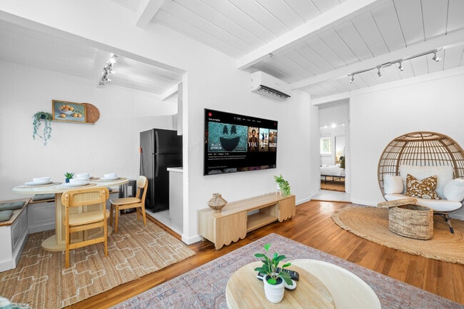 Building Photo - 2710 L St Unit ID1330860P