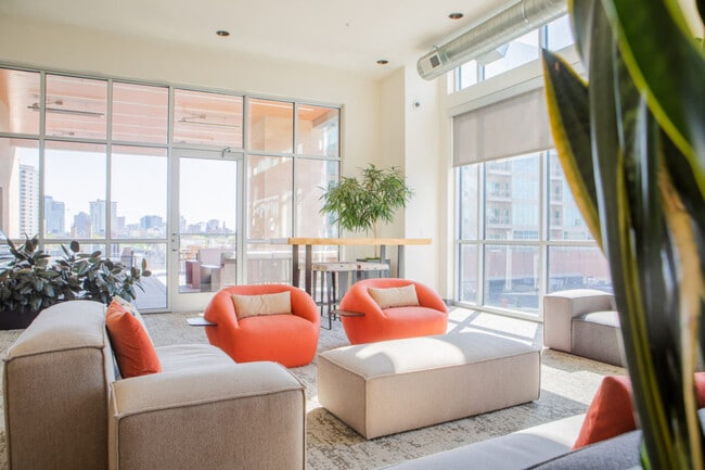 Photo - 1840 N Farwell Ave Unit ID1379038P