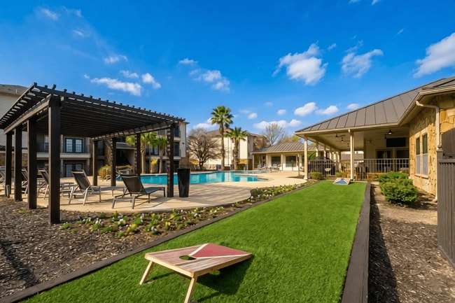 Photo - Azul Apartment Homes