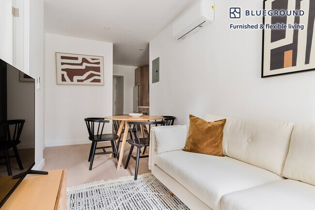 Photo - 246 E 53rd St Unit FL2-ID2126