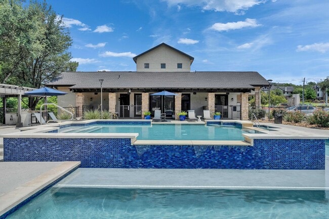 Building Photo - Ridgeview