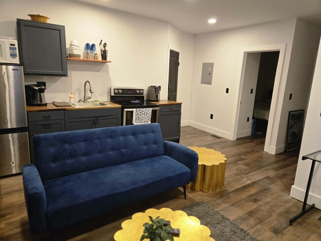 Photo - 11765 Glenfield Ave Unit ID1437650P