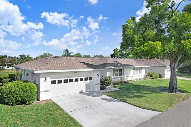 Building Photo - 2306 Lancaster Dr Unit 2306