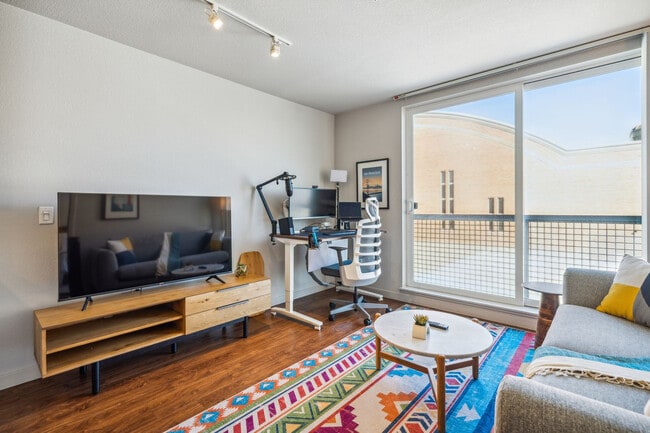 Photo - 2000 Post St Unit SI FL4-ID1507049P