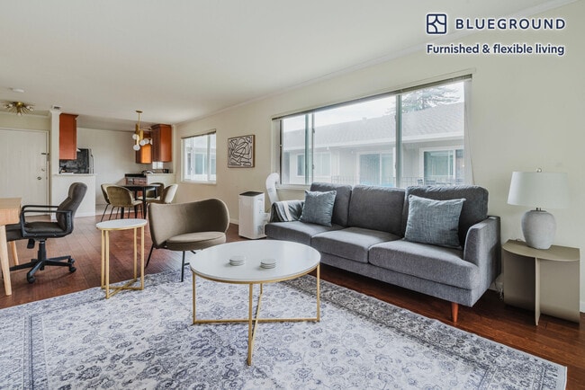 Photo - 837 Cowper St Unit FL3-ID1733