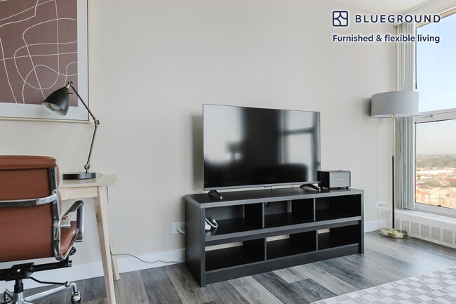 Photo - 5600 N Sheridan Rd Unit SI FL18-ID1321