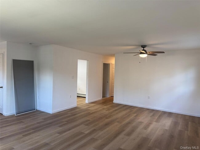 Building Photo - 542 E Pine St Unit Main