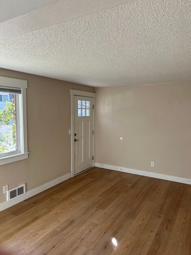 Photo - Timber Lane Apartments