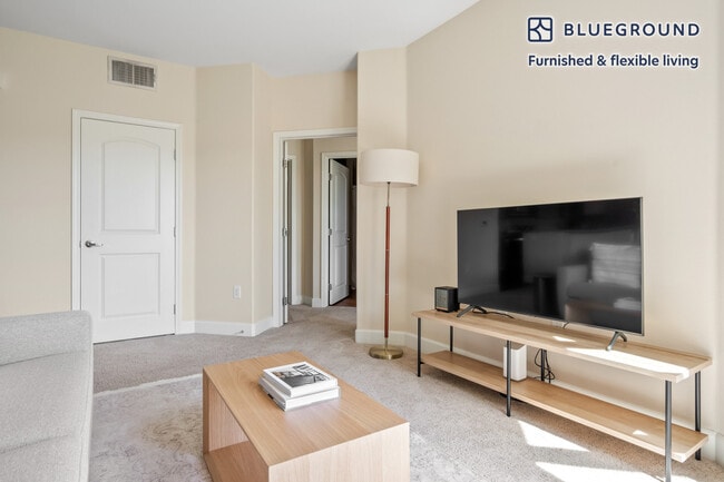 Photo - 2383 N Main St Unit FL4-ID933