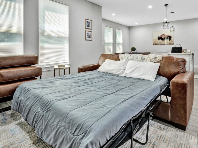 Photo - 721 Perry Ave Unit ID1324866P