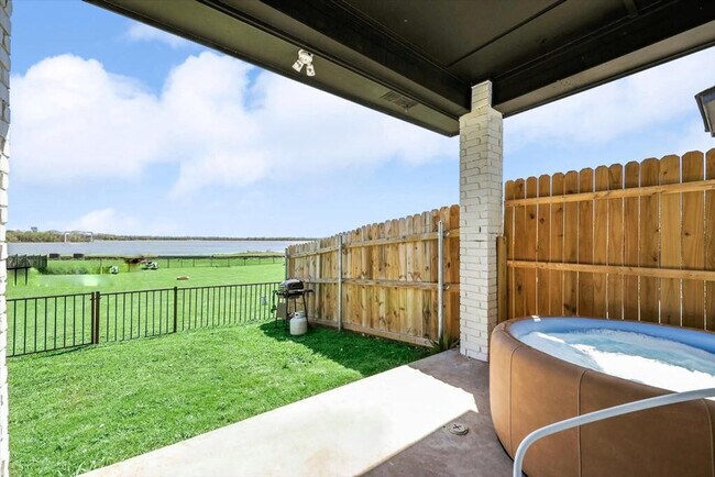 Photo - 7006 Shipp Rd Unit ID1056392P