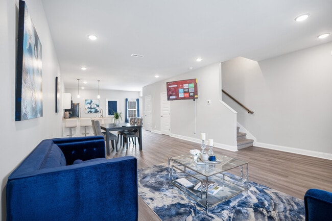 Photo - 156 Excell Rd Unit ID1234452P