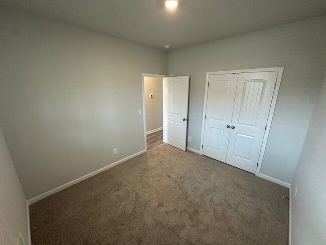 Photo - 812 Quinn Dr