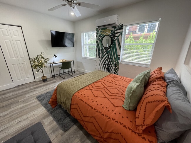 Photo - 522 NW 11th Ave Unit ID1056489P