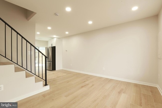 Photo - 1625 Montello Ave NE