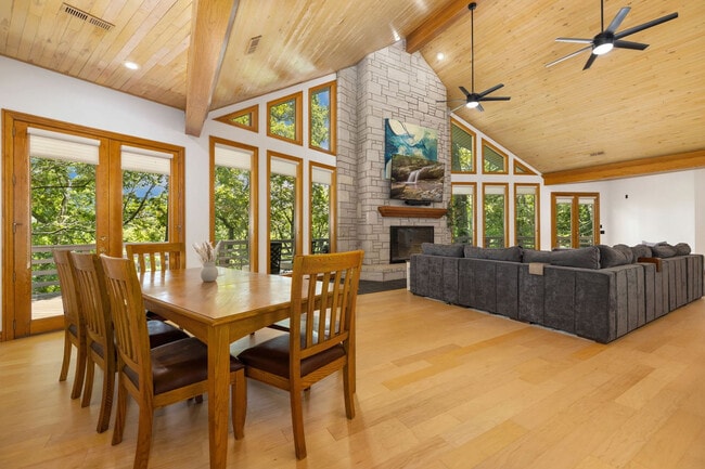 Photo - 4705 Spring Valley Rd Unit ID1263270P