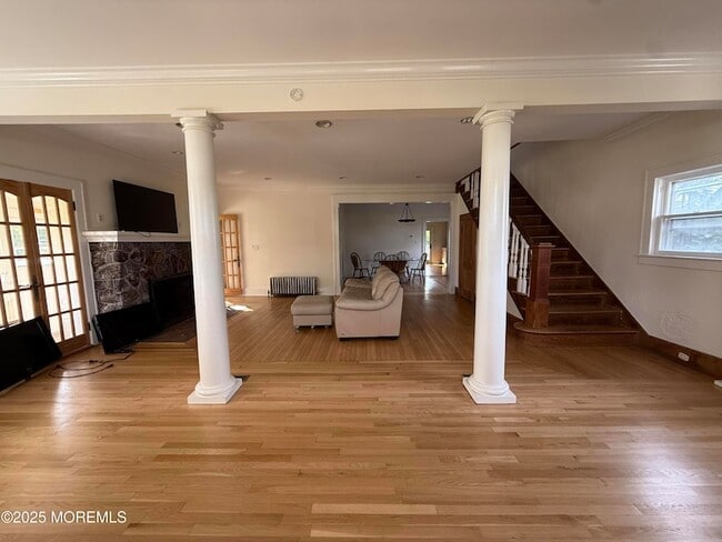 Photo - 210 N Lincoln Ave