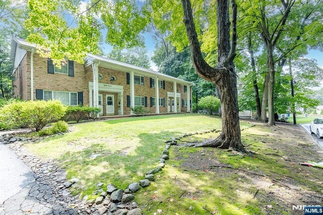 Photo - 87 Poplar St Unit 4