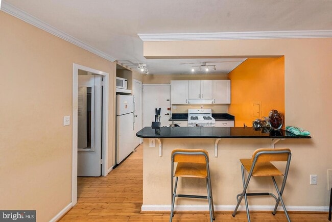 Photo - 2030 F St NW Unit 209