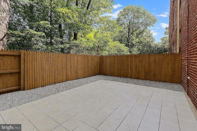 Photo - 2500 Q St NW Unit 106