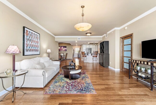 Photo - 2650 Lake Shore Dr Unit 401