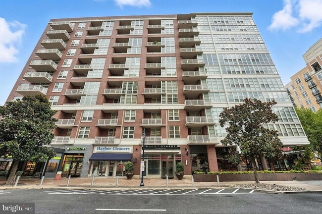 Photo - 157 Fleet St Unit 211