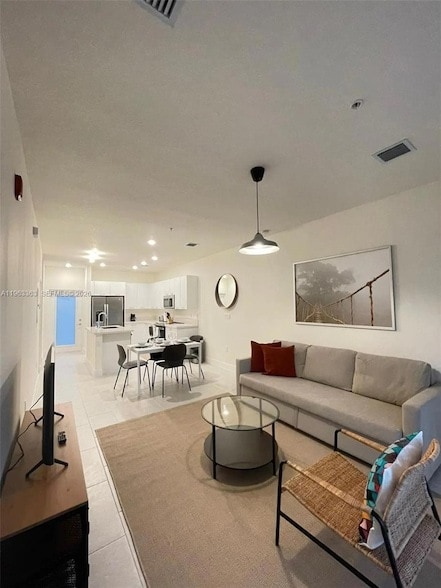 Building Photo - 8167 NW 41st St Unit 402