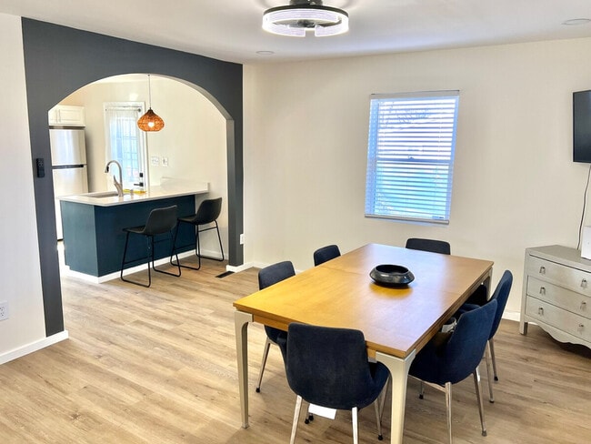 Photo - 6112 Modupeola Way Unit SI ID1473413P