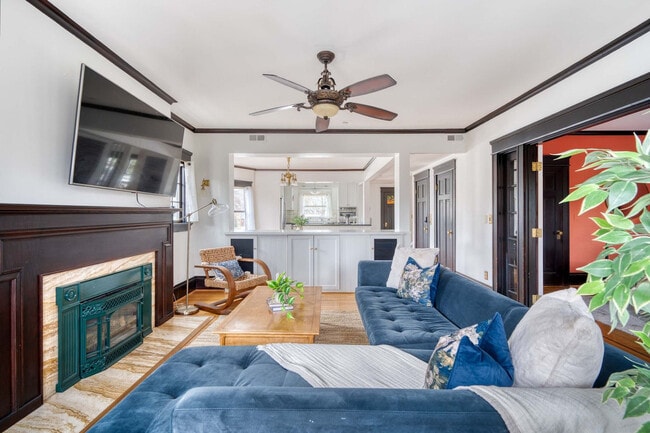 Photo - 2104 NW Everett St Unit ID1309885P