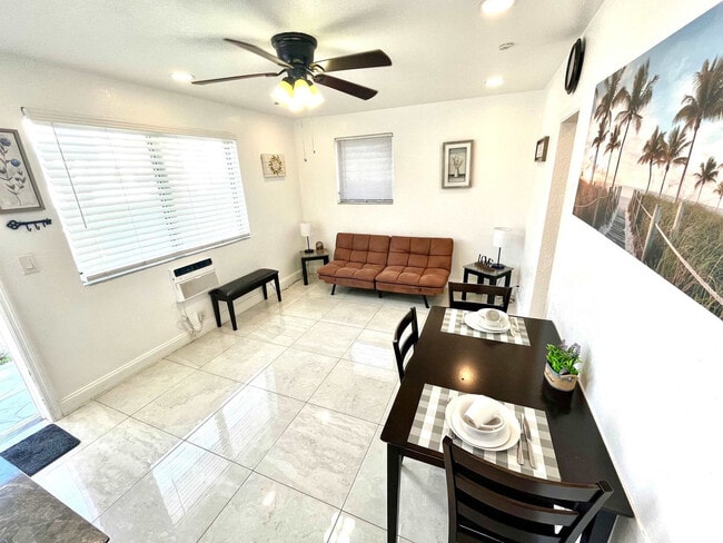 Photo - 338 Van Buren St Unit SI FL1-ID1520225P