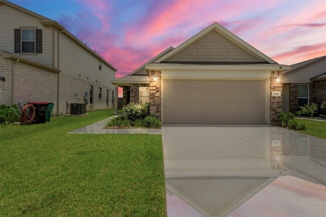 Building Photo - 25343 Trinity Oakley Ct