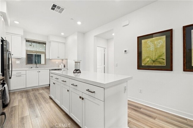 Photo - 192 Juniper Dr