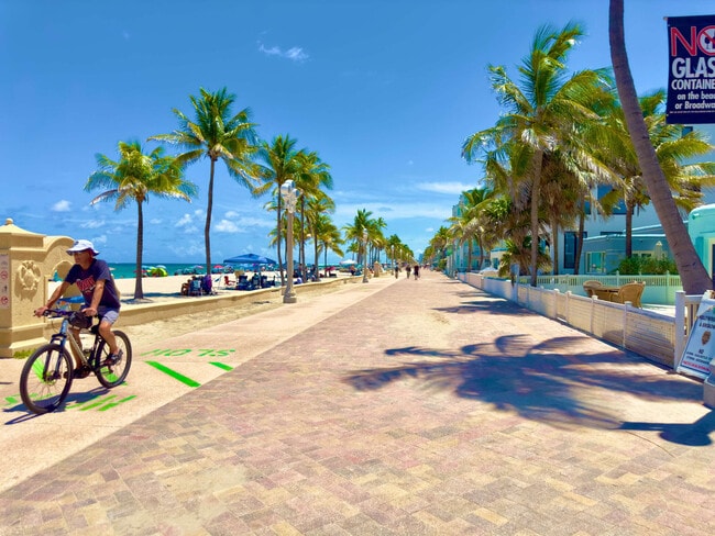 Photo - 322 Oregon St Unit FL2-ID1034664P