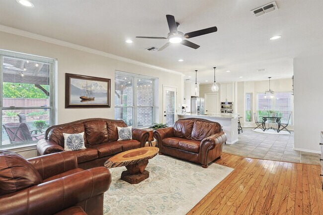 Photo - 2080 Kamla Rd Unit ID1029673P