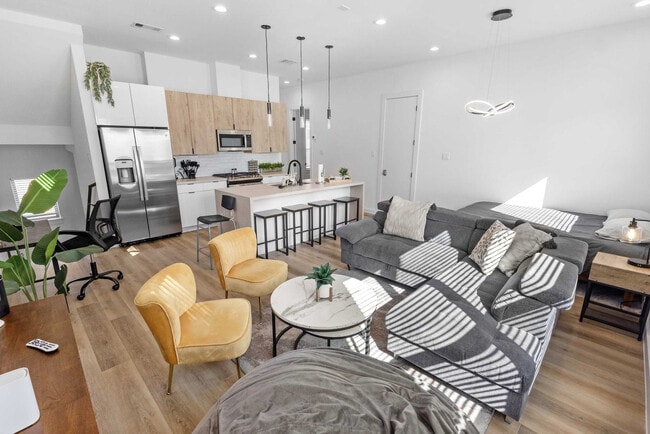 Building Photo - 6738 Peerless St Unit ID1257736P