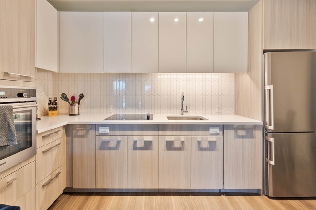 Photo - 82 Ames St Unit SI FL11-ID1039238P