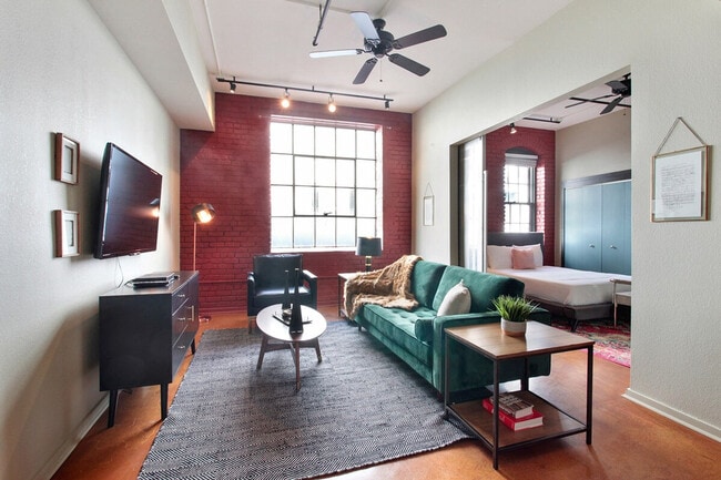 Building Photo - 1039 Constance St Unit ID1265376P